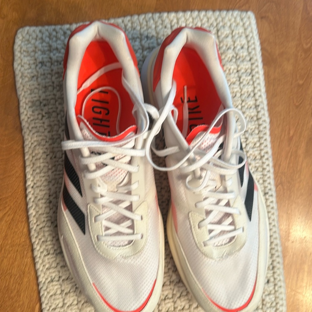 Adizero Boston 10. Adidas mens